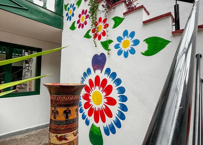 Plaza Nazarenas Cuzco