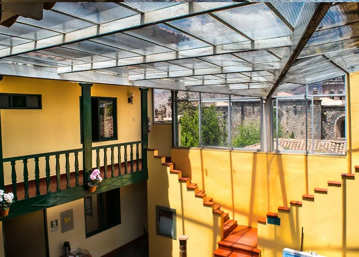 Plaza Nazarenas