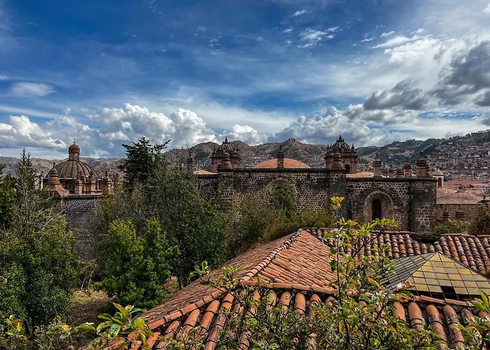 Plaza Nazarenas Cuzco
